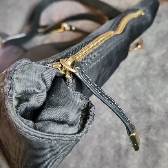 Vince Camuto Purse Convertible Bag Elegant Black Tote Bag Polyester Leather - Picture 5 of 14